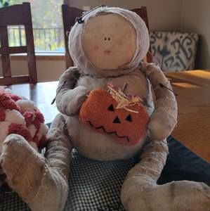 Meet your Posher, Sandy